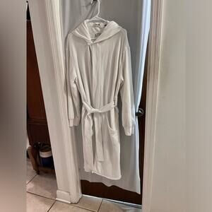 ATM white unisex hooded belted terry cloth robe size s/m
